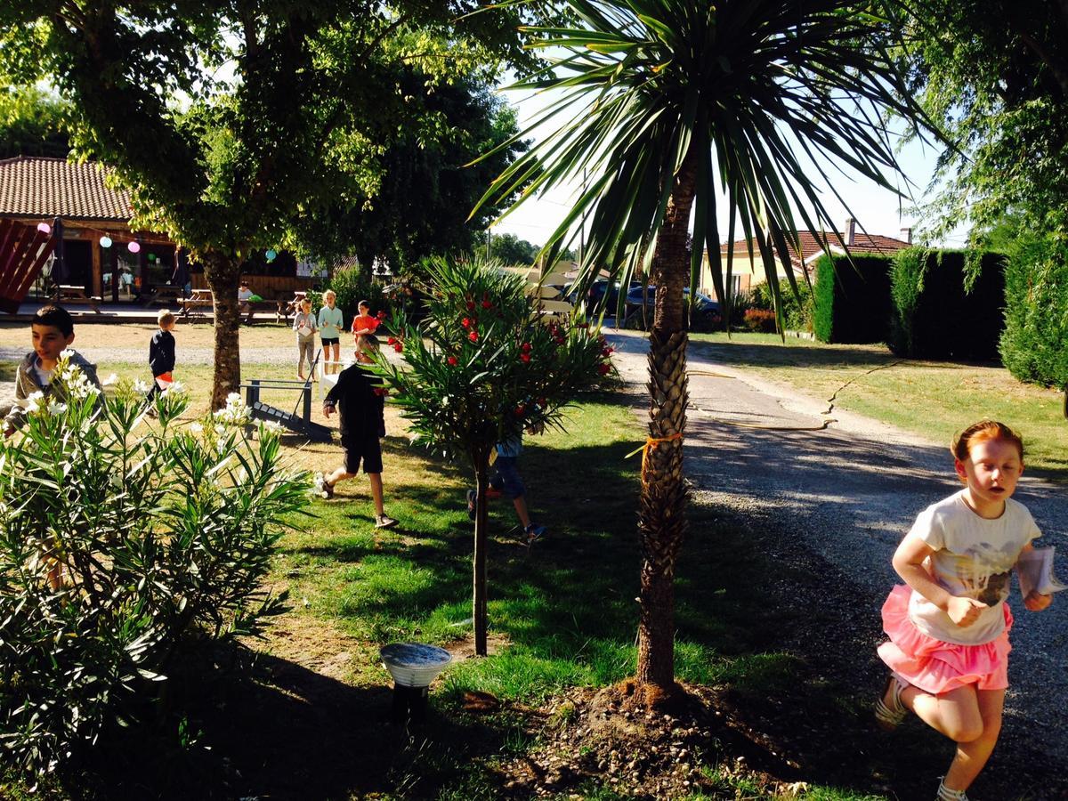 Camping Aux Couleurs Du Ferret Lege-Cap-Ferret Bagian luar foto